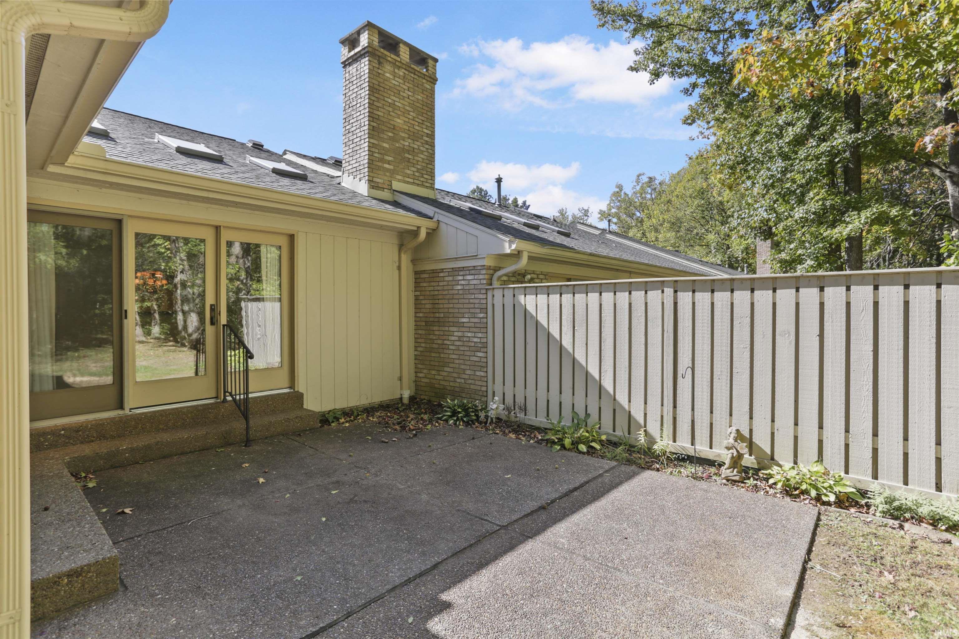 1335 Timberlake Road Evansville, IN 47710 - Photo 22 of 24