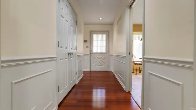 $239,900 | 1335 Timberlake Road, Evansville, IN 47710