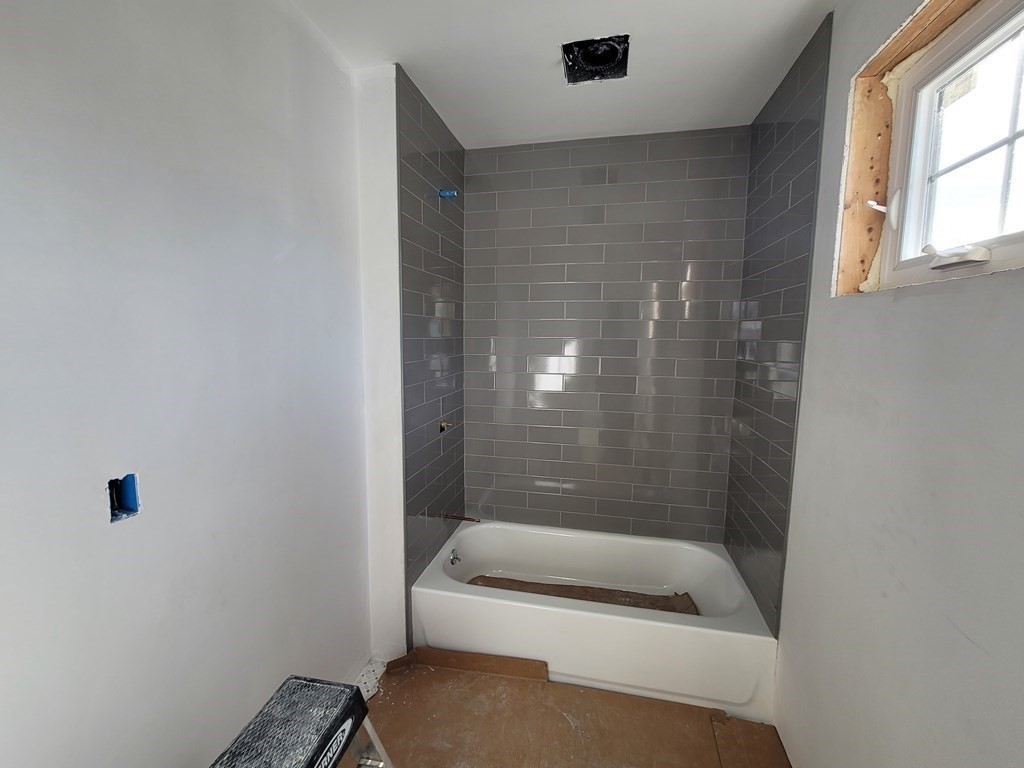 74 Richmere Road Boston, MA 02126 - Photo 8 of 14 Gallery Image 8