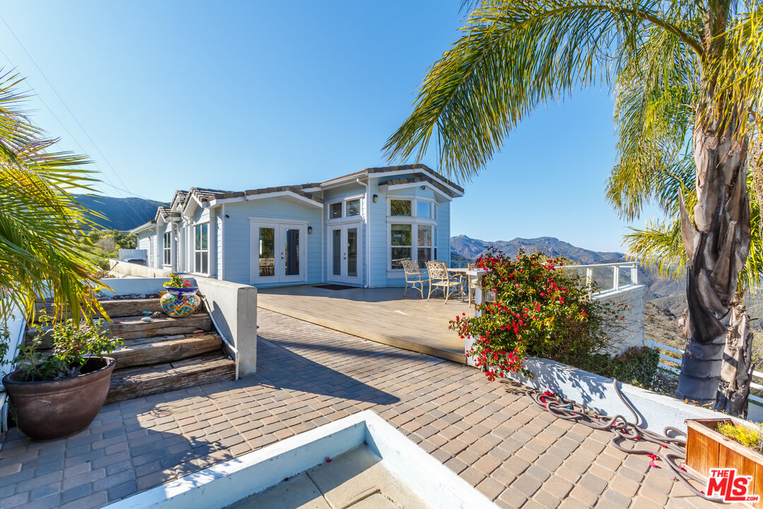 265 Westlake Boulevard, Malibu, CA 90265 Compass