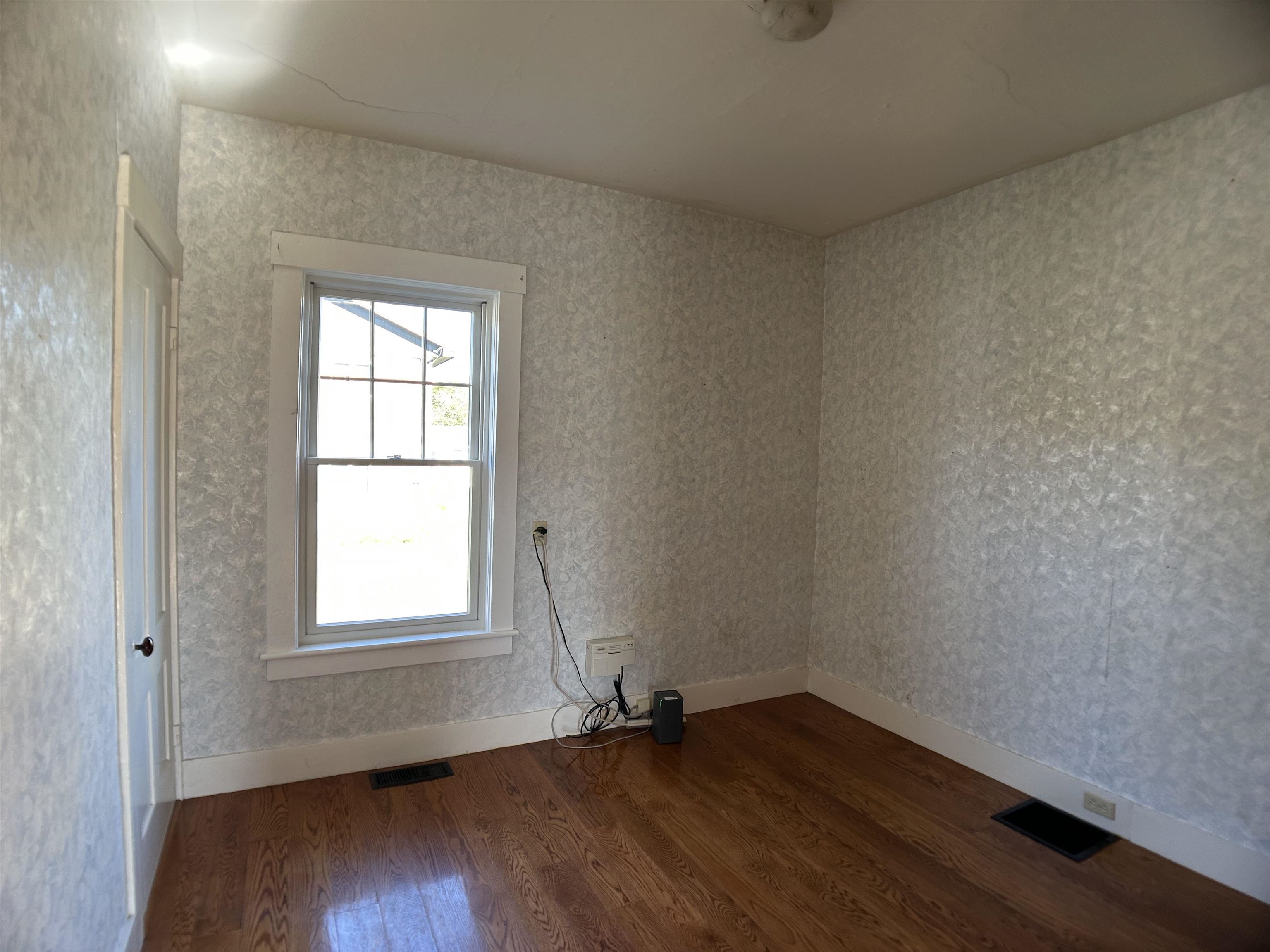 447 Elm Street Chester, VT 05143 - Photo 14 of 29