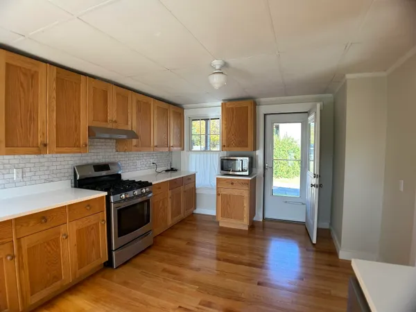 $349,000 | 447 Elm Street, Chester, VT 05143