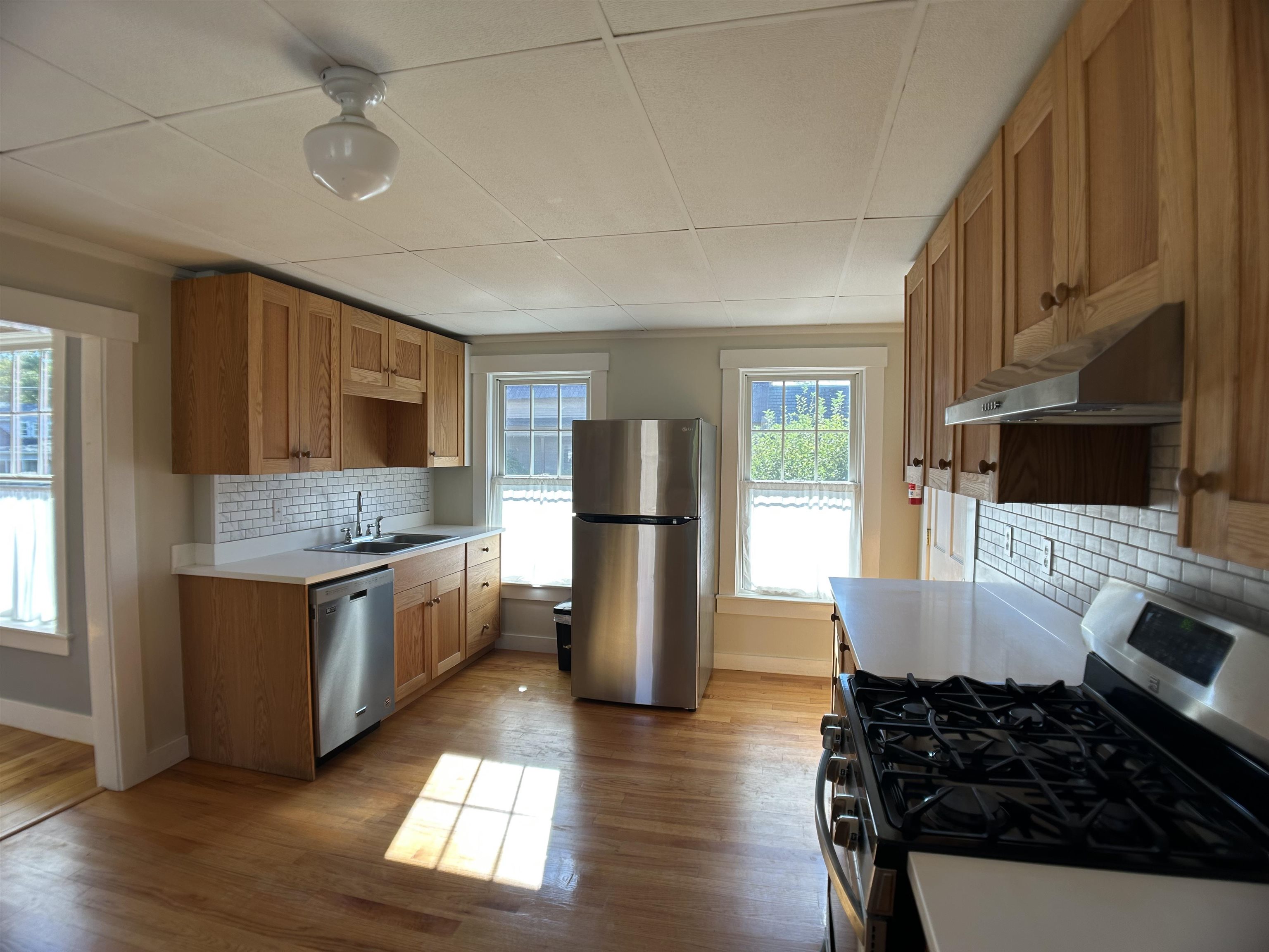 447 Elm Street Chester, VT 05143 - Photo 6 of 27