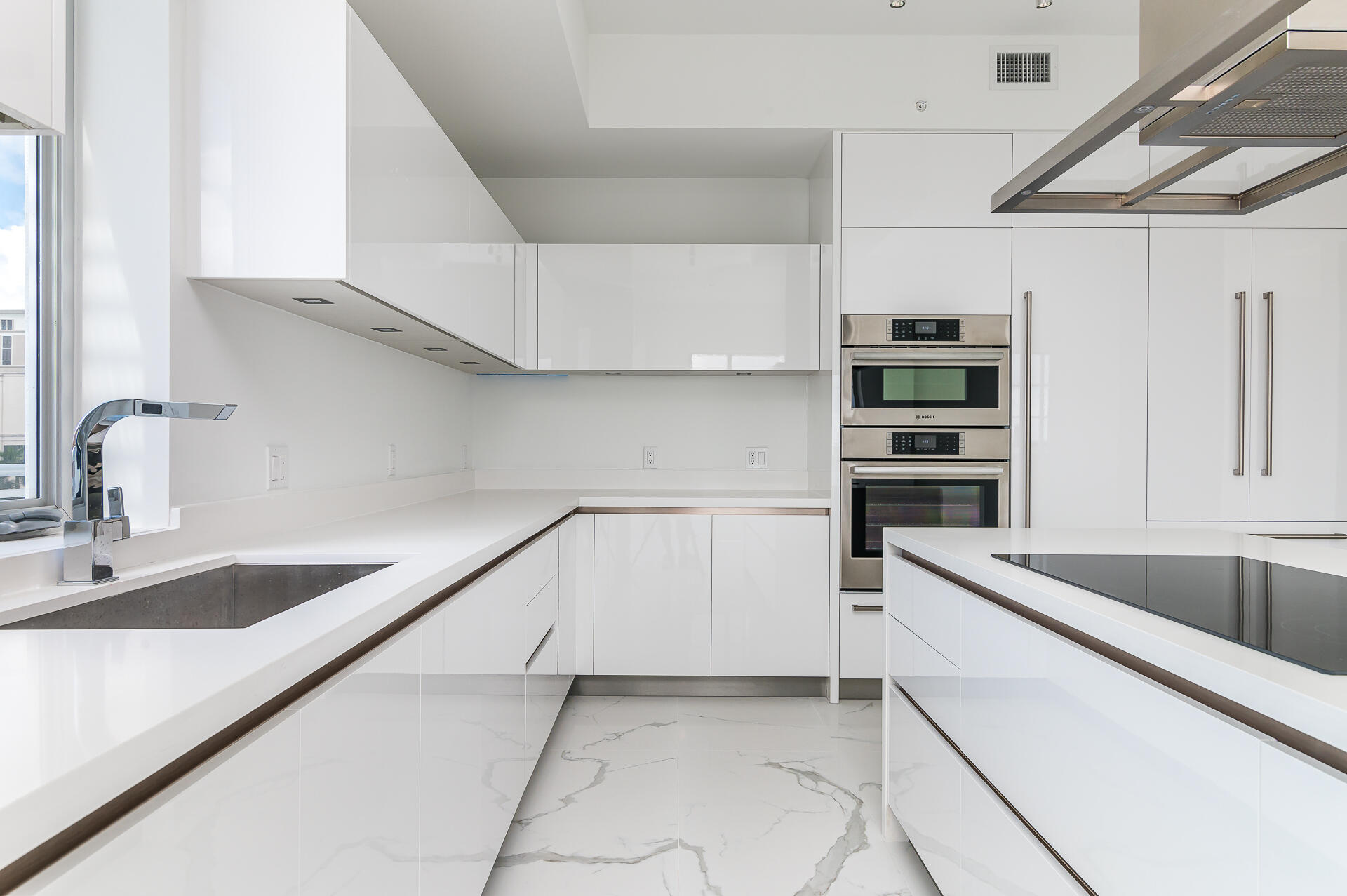 155 East Boca Raton Road, Unit 603 Boca Raton, FL 33432 - Photo 2 of 43 photo-24