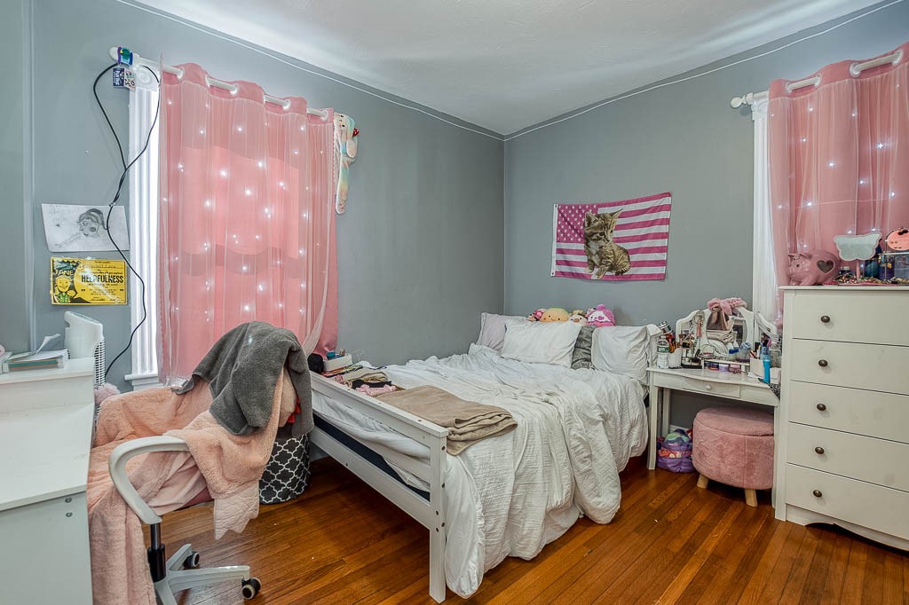 43 Warwick Road Pawtucket, RI 02861 - Photo 13 of 27