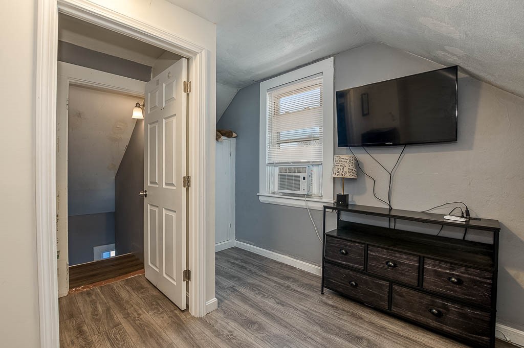 43 Warwick Road Pawtucket, RI 02861 - Photo 20 of 27