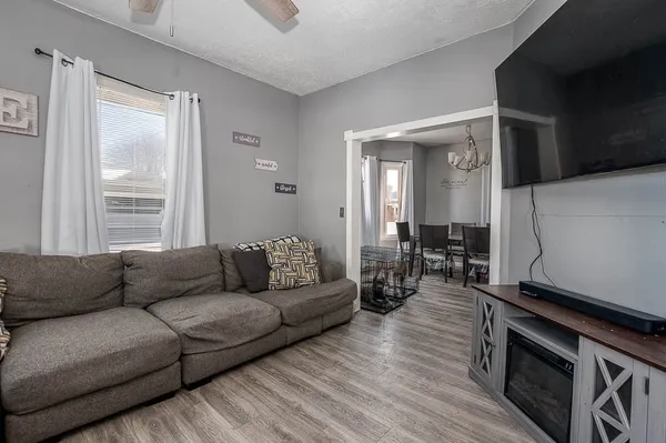 $455,000 | 43 Warwick Road, Pawtucket, RI 02861