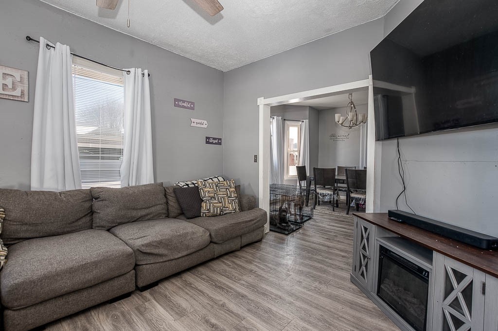 43 Warwick Road Pawtucket, RI 02861 - Photo 8 of 27