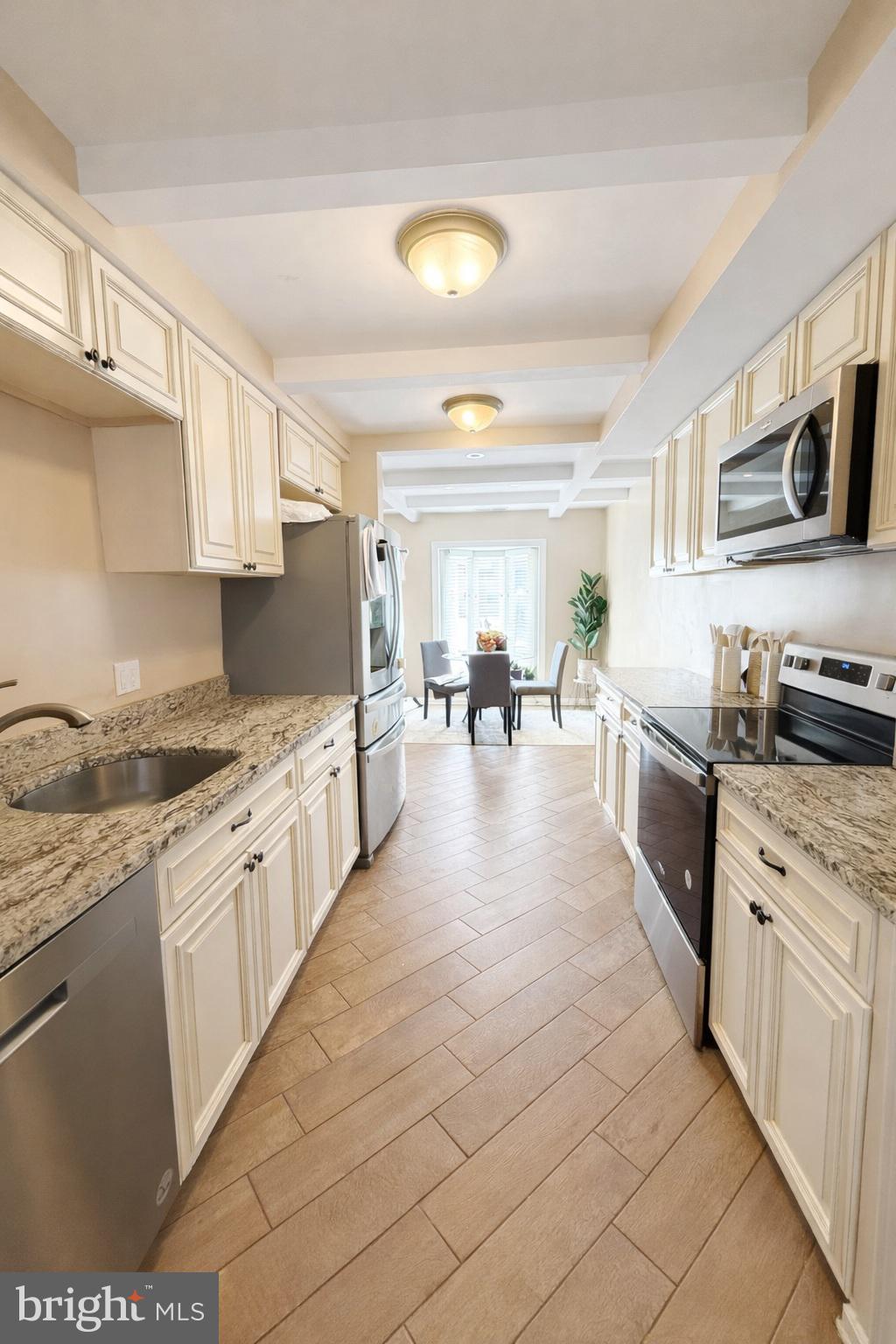 5439 Richenbacher Avenue Alexandria, VA 22304 - Photo 5 of 18