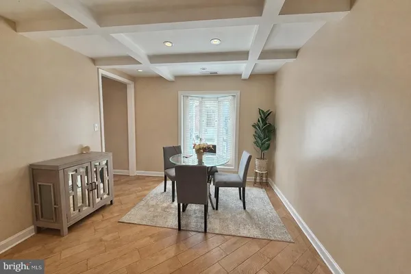 $3,125 | 5439 Richenbacher Avenue, Alexandria, VA 22304
