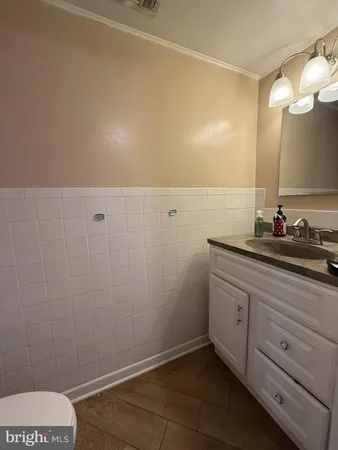 $3,125 | 5439 Richenbacher Avenue, Alexandria, VA 22304