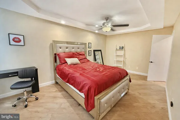 $3,125 | 5439 Richenbacher Avenue, Alexandria, VA 22304