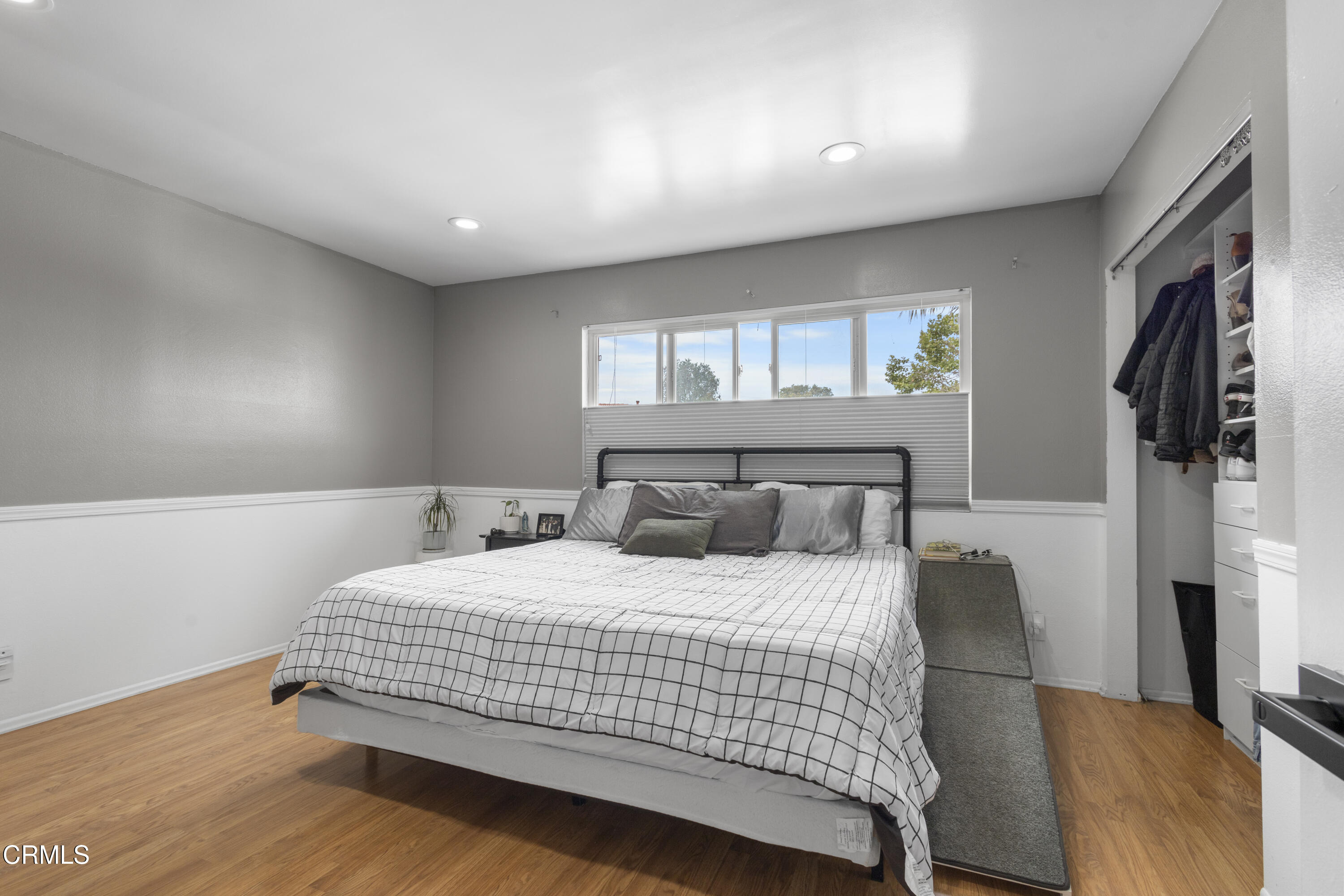 3235 Kelp Lane Oxnard, CA 93035 - Photo 17 of 22 a bedroom with a bed and a window