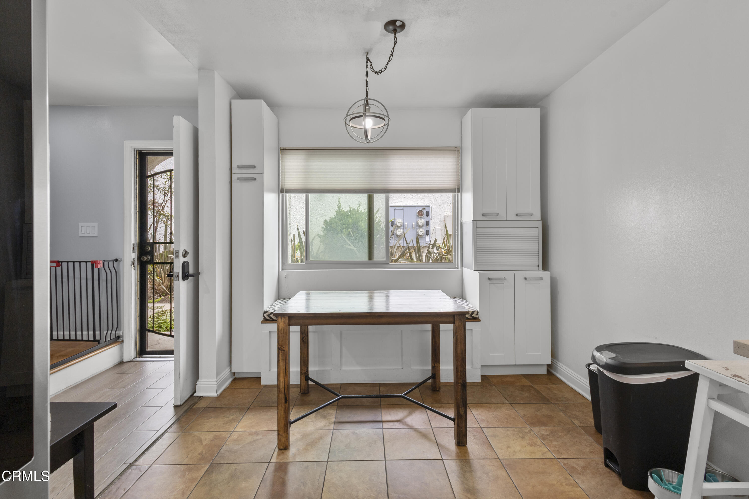3235 Kelp Lane Oxnard, CA 93035 - Photo 8 of 22 a view of a room with windows and cabinet