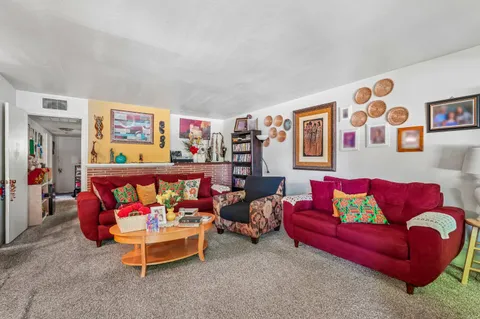$699,000 | 430 Lovella Way, Sacramento, CA 95819