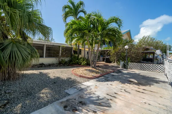 $1,199,000 | 319 Woods Avenue, Tavernier, FL 33070