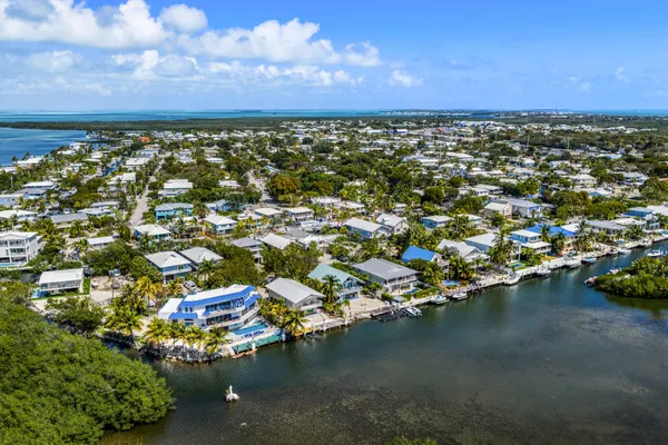 $1,199,000 | 319 Woods Avenue, Tavernier, FL 33070