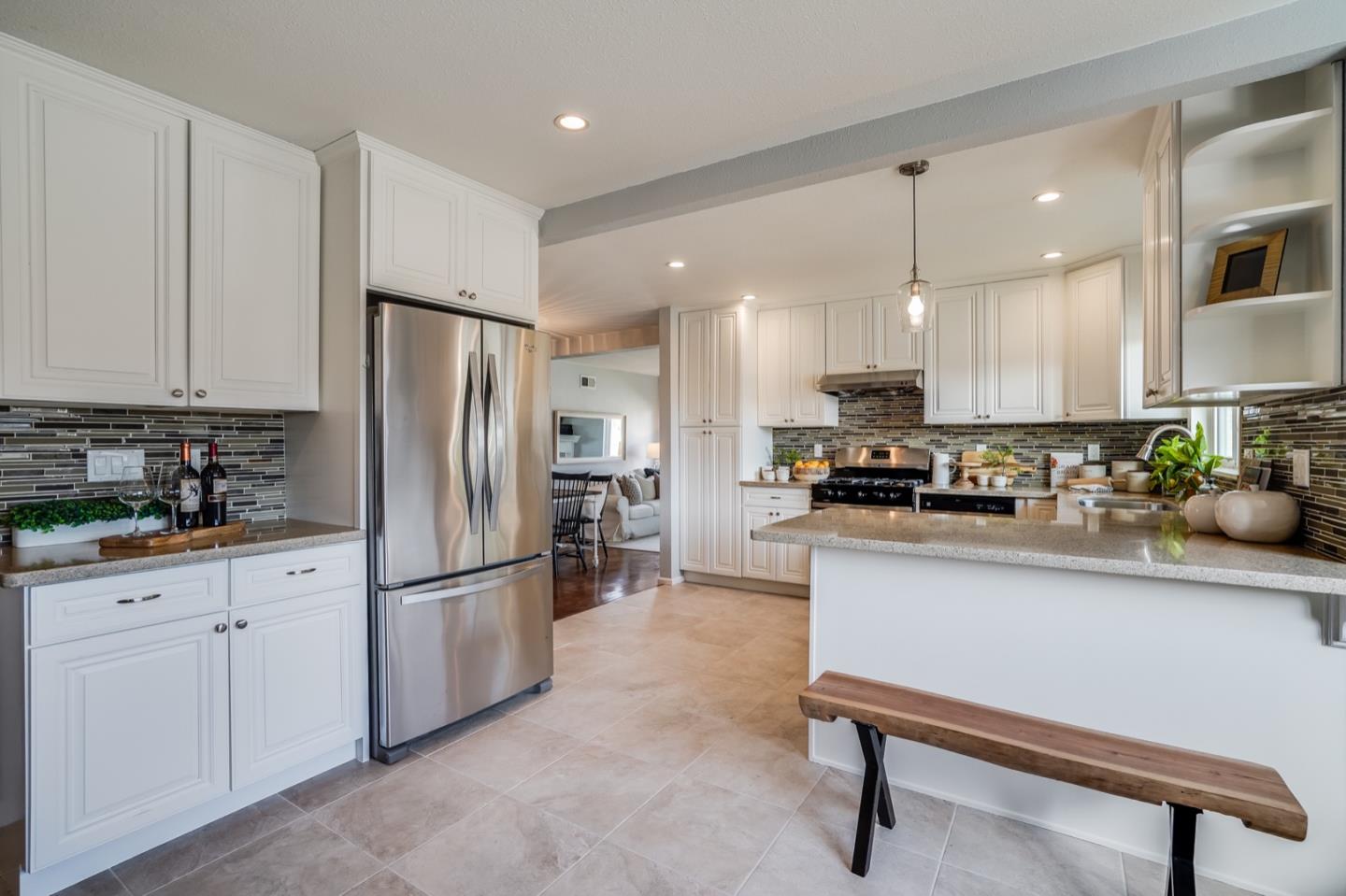 195 Shell Street Pacifica, CA 94044 - Photo 8 of 29 Gallery Image 8