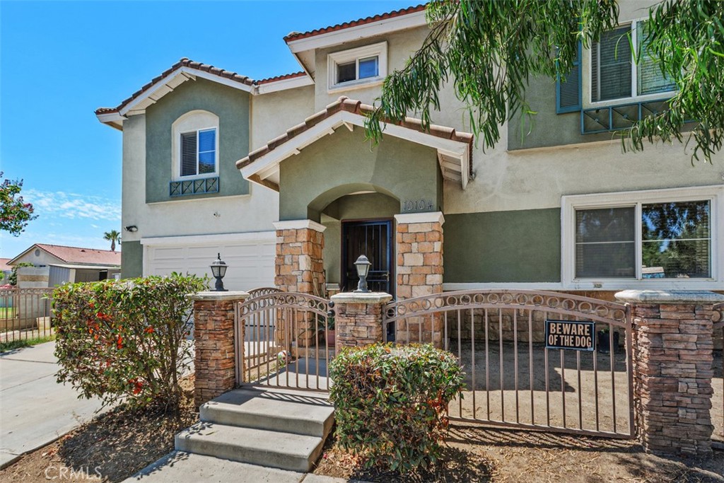 10104 Gould Street Riverside, CA 92503 - Photo 4 of 31