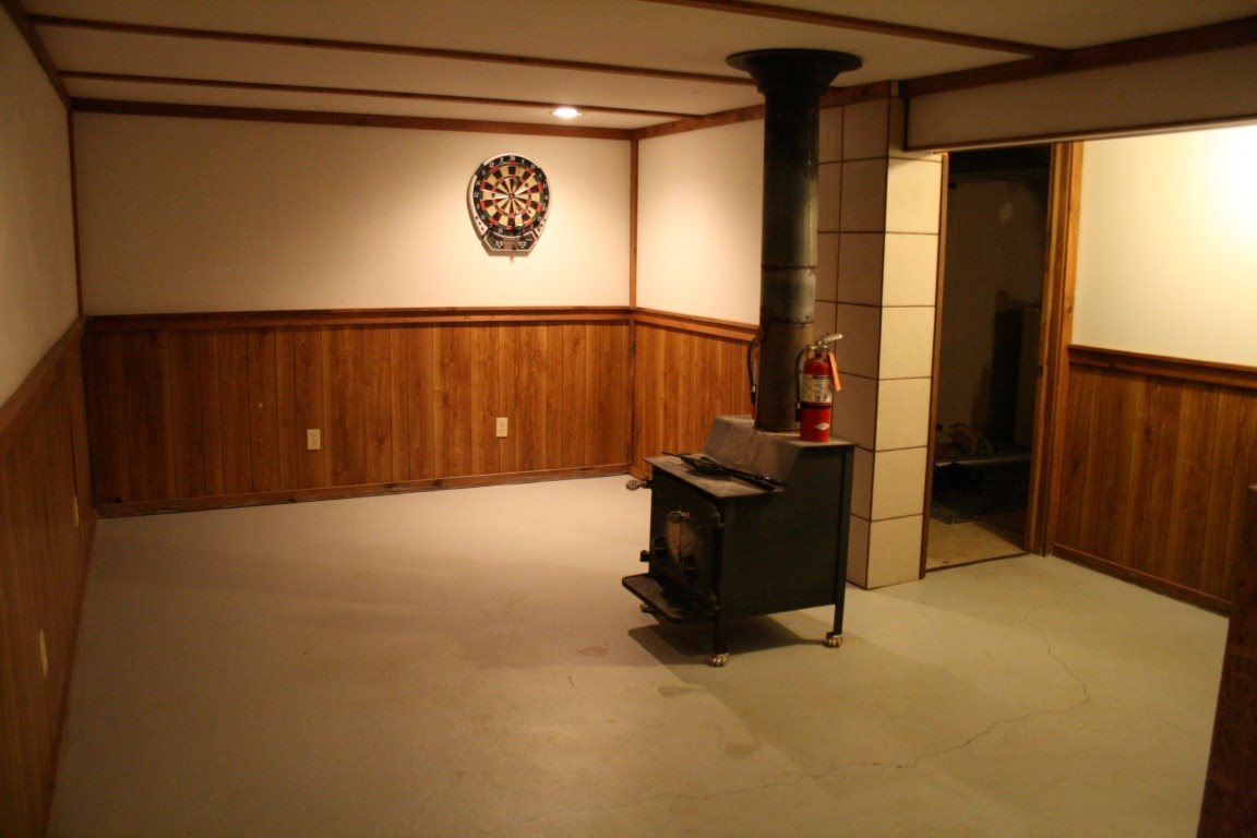 6609 South Ruess Road Owosso, MI 48867 - Photo 11 of 18 31250646-10.JPG