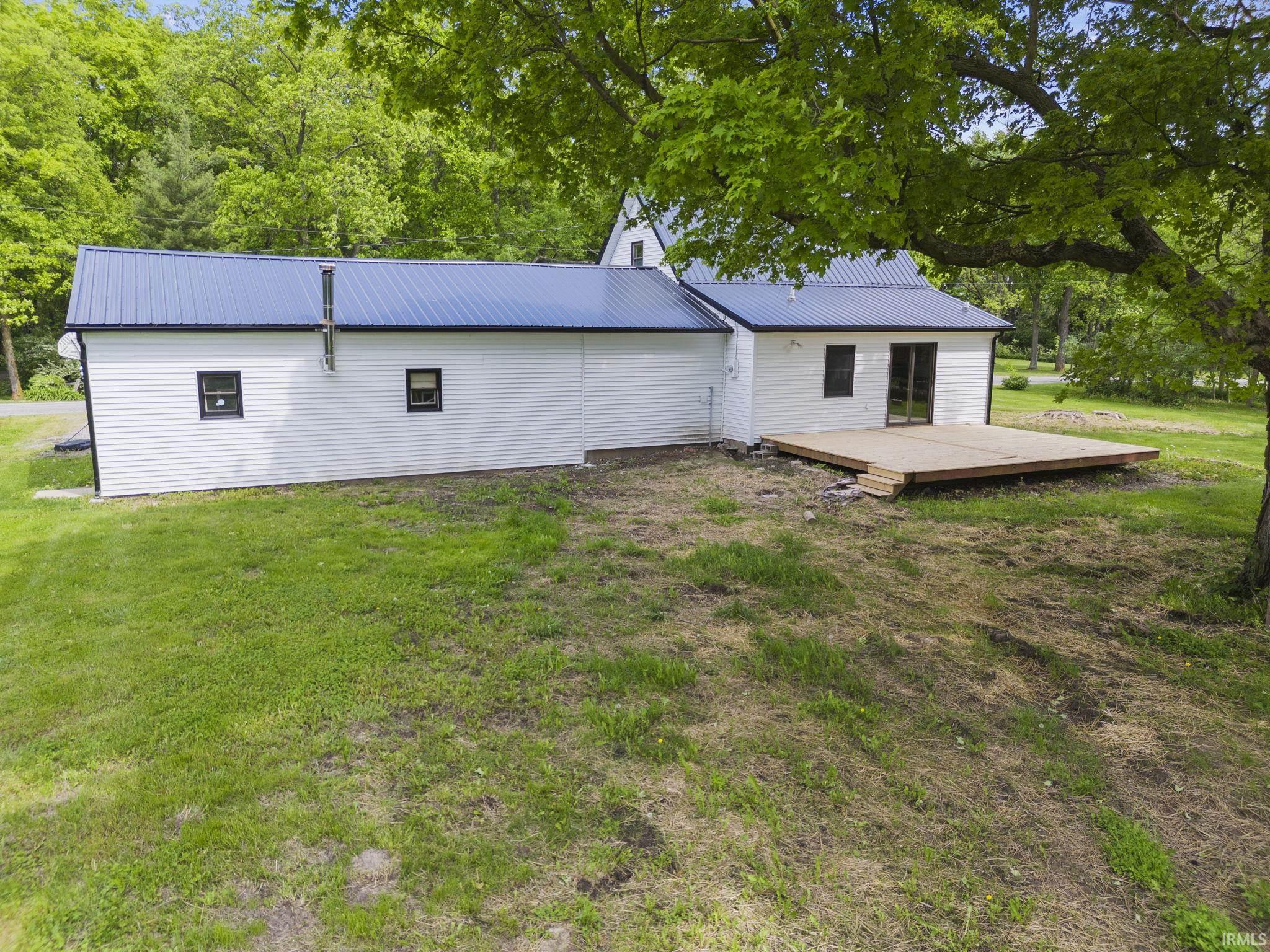 13113 Wappes Road Churubusco, IN 46723 - Photo 5 of 34 Gallery Image 5
