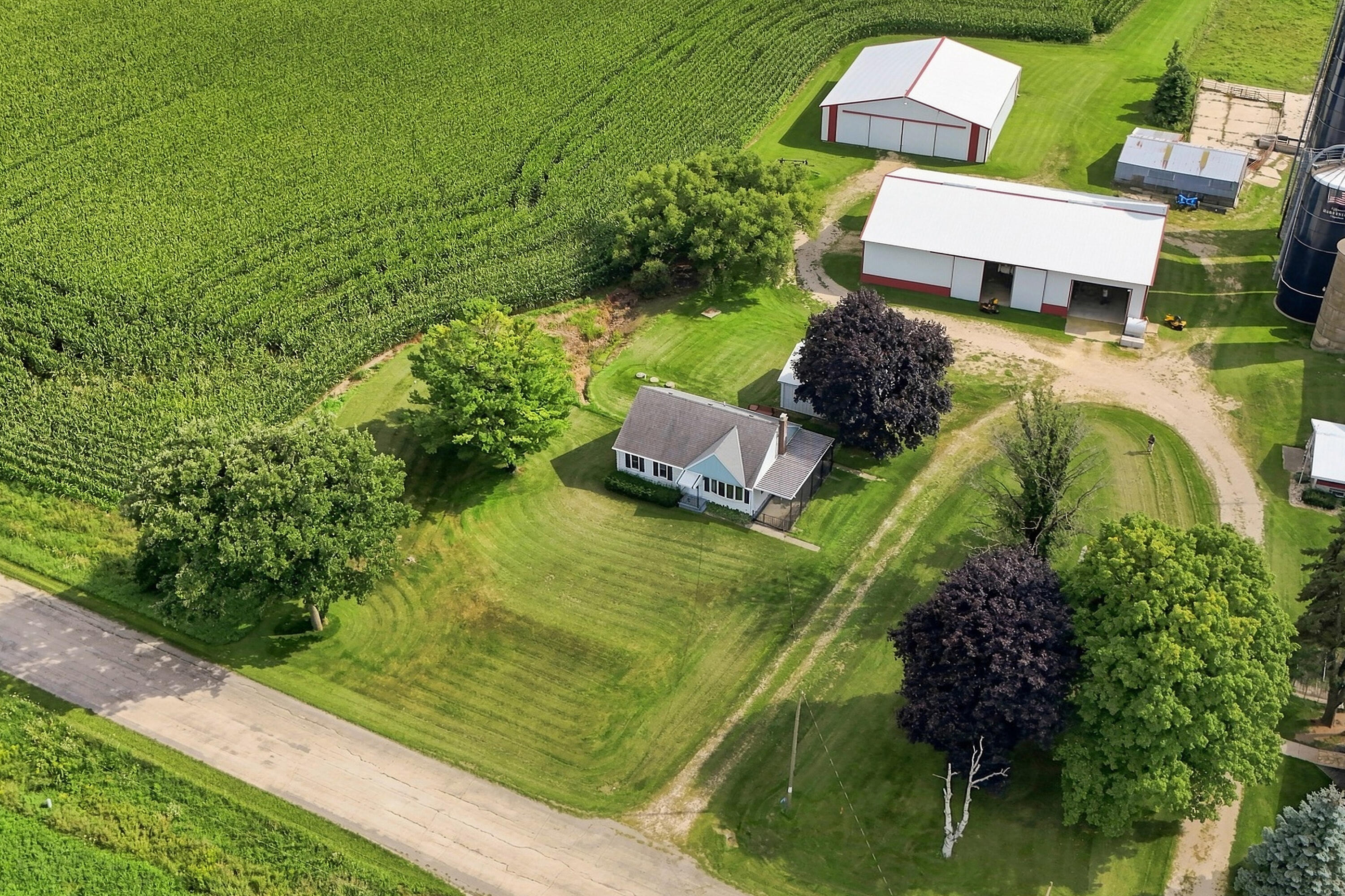W1577 Iowa Road Herman, WI 53050 - Photo 22 of 24 w1577 iowa rd-37