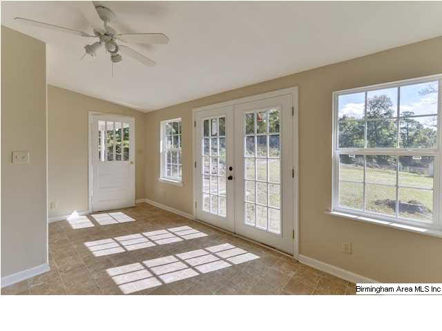 1669 Shannon Road Bessemer, AL 35022 - Photo 15 of 31