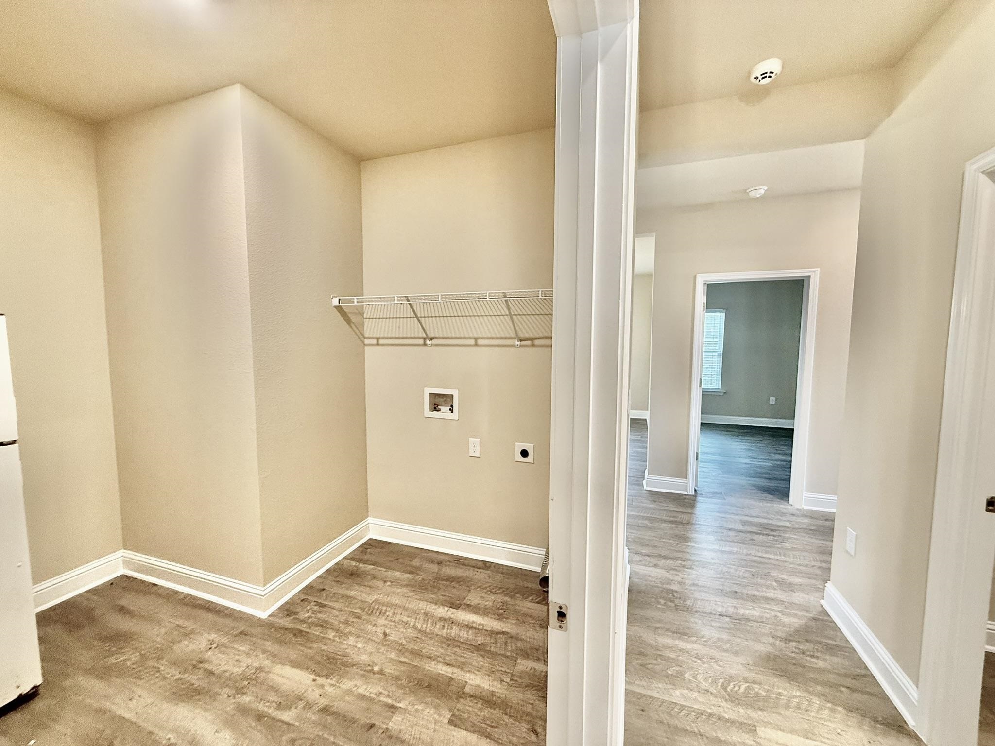 8648 Calverton Street Foley, AL 36535 - Photo 31 of 45 Laundry