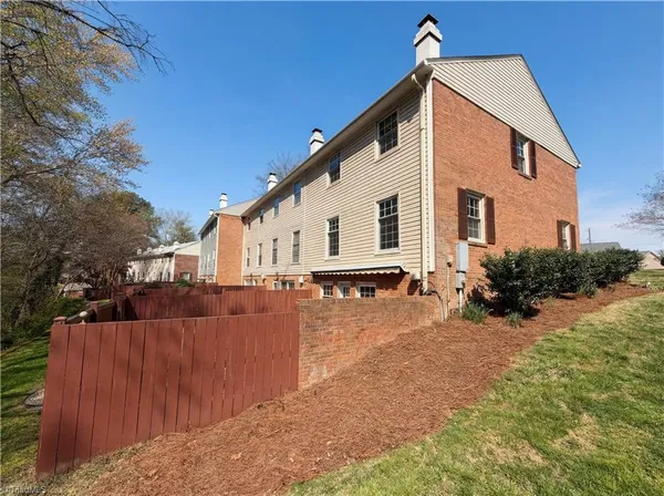 $211,000 | 4050 Huntingreen Lane Northwest, Unit A, Winston-Salem, NC 27106