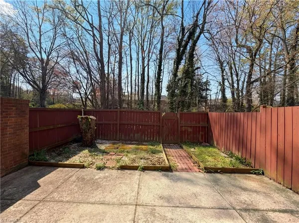 $211,000 | 4050 Huntingreen Lane Northwest, Unit A, Winston-Salem, NC 27106