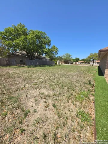 $90,000 | 5906 Brook Falls, Windcrest, TX 78239