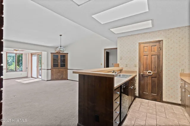 $299,900 | 116 Sherwood Road, West End, NC 27376