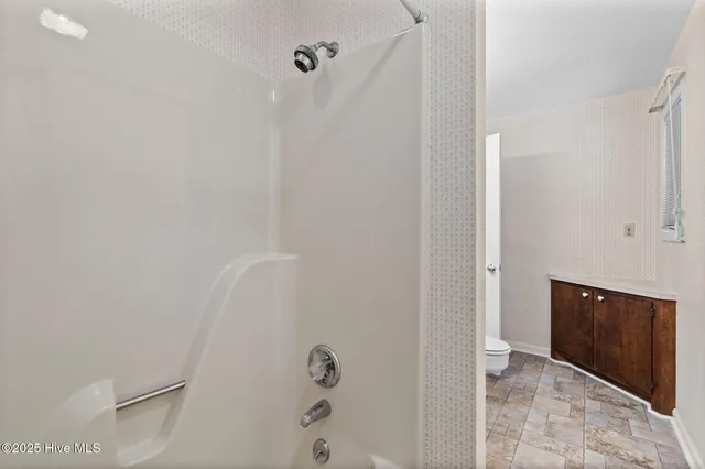 $299,900 | 116 Sherwood Road, West End, NC 27376