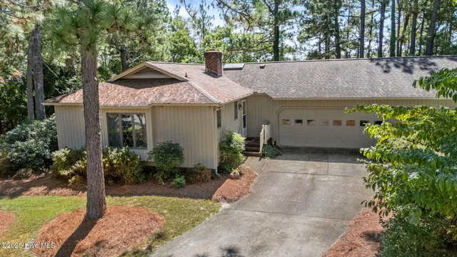 $299,900 | 116 Sherwood Road, West End, NC 27376