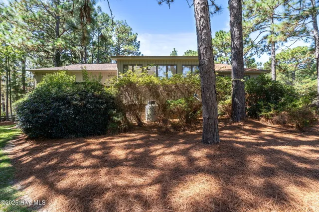 $299,900 | 116 Sherwood Road, West End, NC 27376