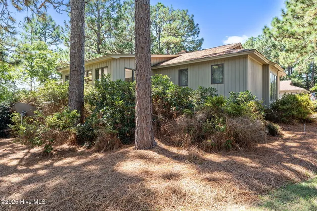 $299,900 | 116 Sherwood Road, West End, NC 27376