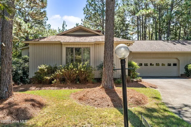 $299,900 | 116 Sherwood Road, West End, NC 27376