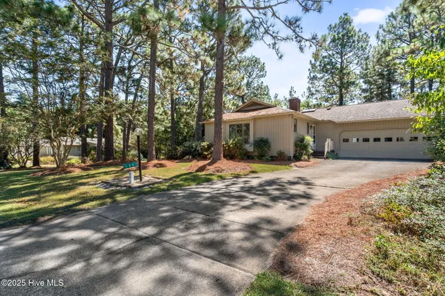 $299,900 | 116 Sherwood Road, West End, NC 27376