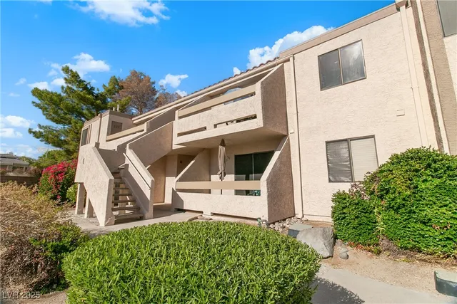 $139,900 | 3740 Desert Marina Drive, Unit 7, Laughlin, NV 89029