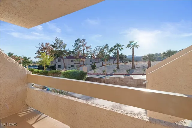 $139,900 | 3740 Desert Marina Drive, Unit 7, Laughlin, NV 89029