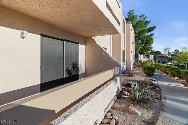 $139,900 | 3740 Desert Marina Drive, Unit 7, Laughlin, NV 89029