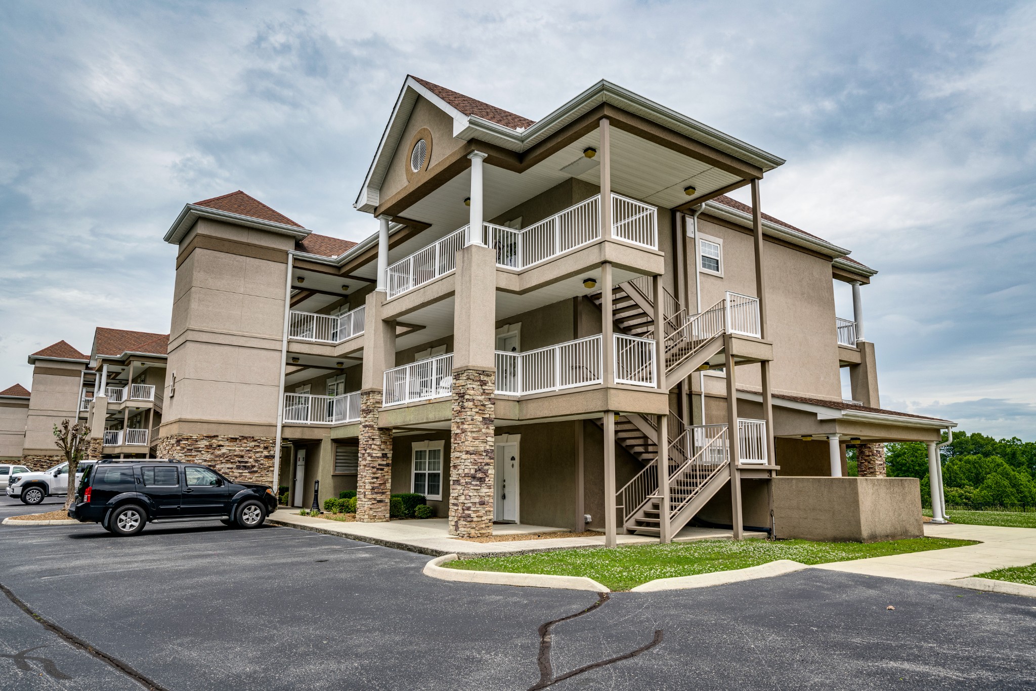 7100 Dale Ridge Road, Unit E4 Lancaster, TN 38569 - Photo 3 of 28