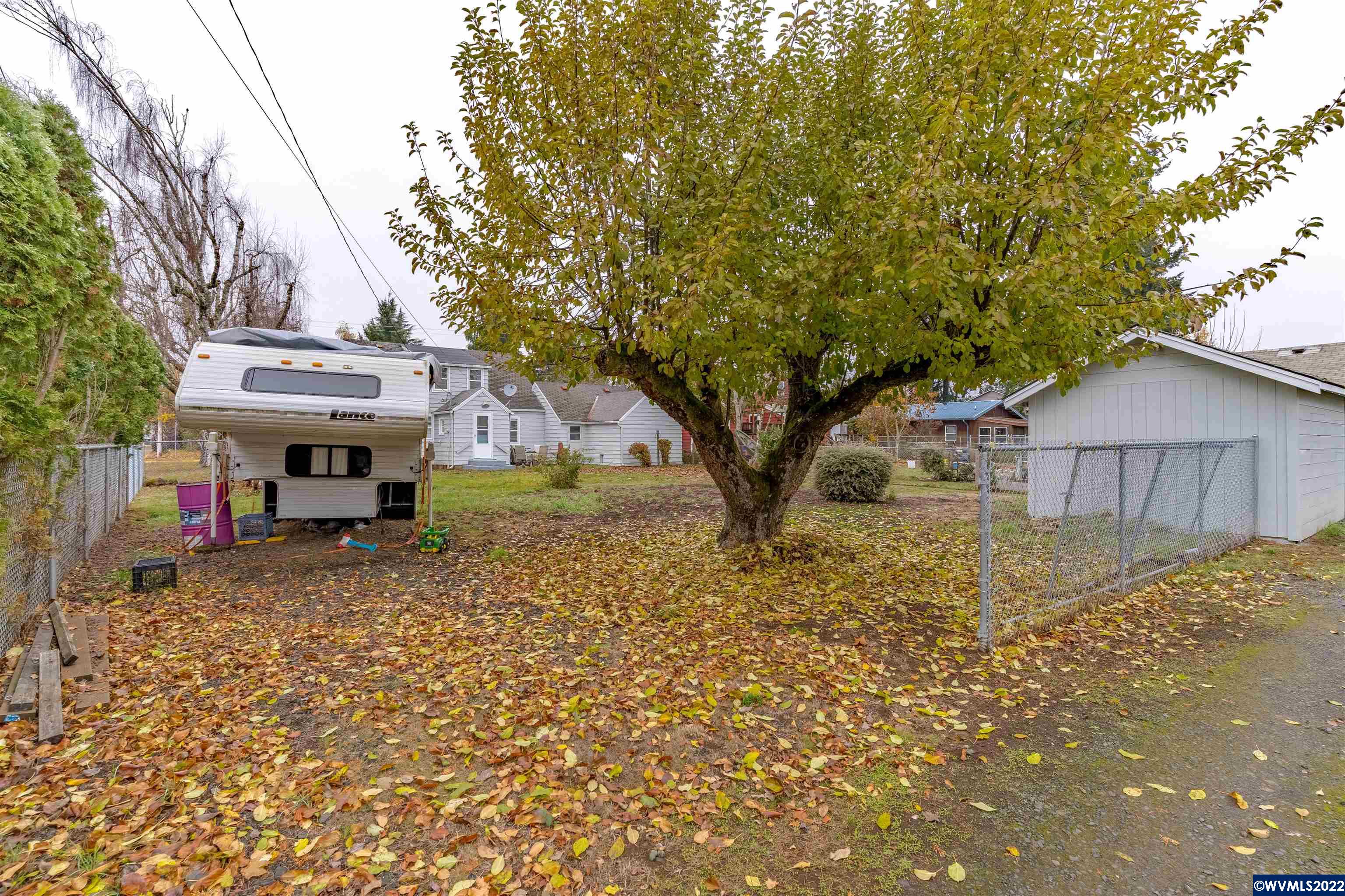 1590 Southwest Ellis Street Dallas, OR 97338 - Photo 35 of 36 Gallery Image 35