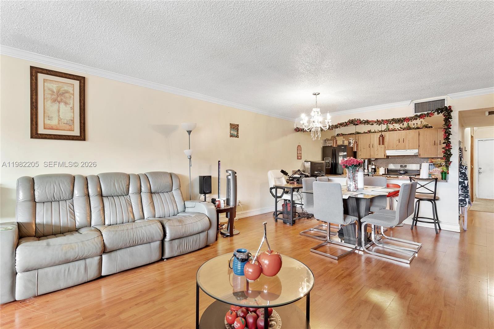 10304 Fairway Road Pembroke Pines, FL 33026 - Photo 20 of 51