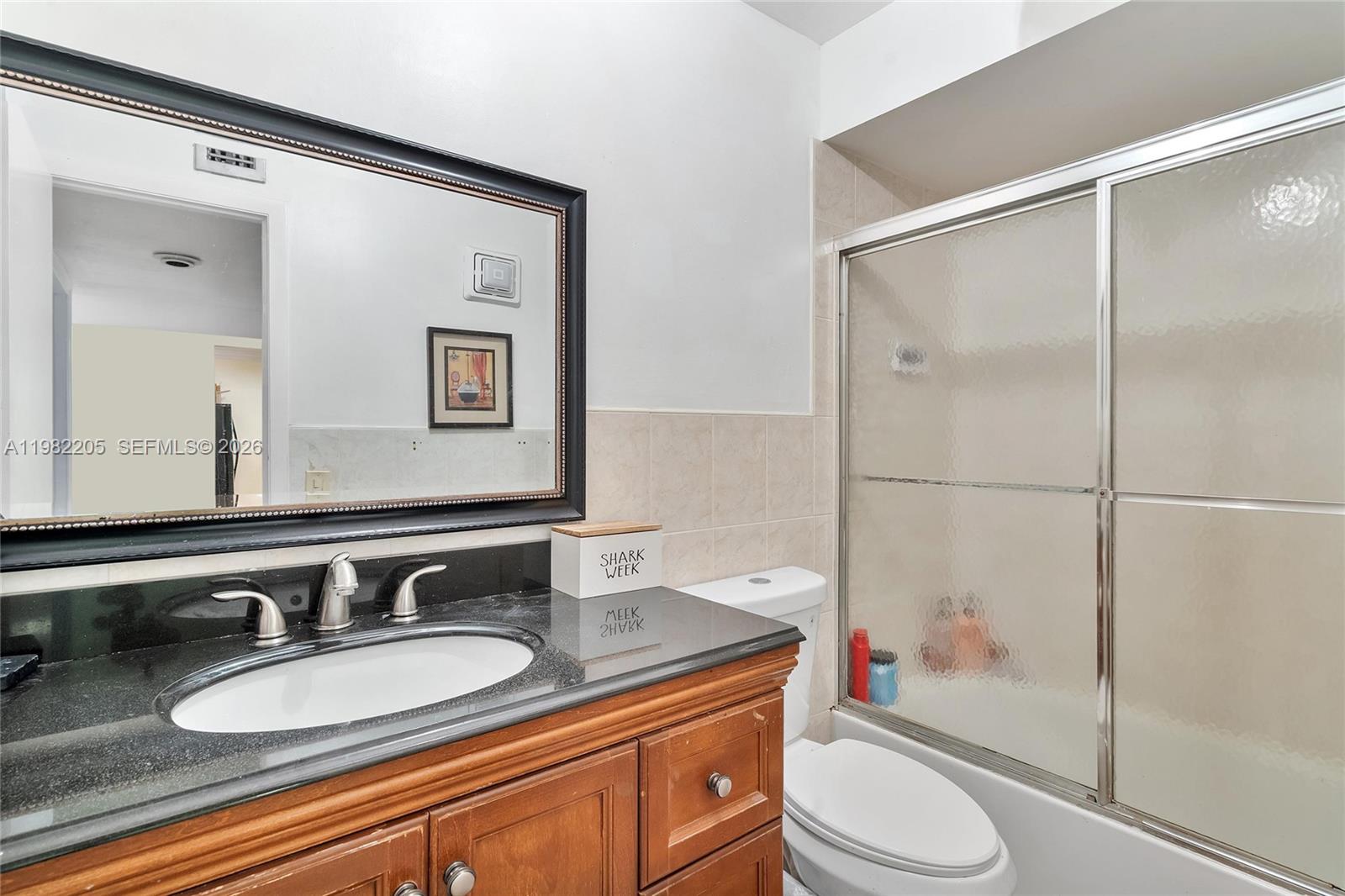 10304 Fairway Road Pembroke Pines, FL 33026 - Photo 29 of 51