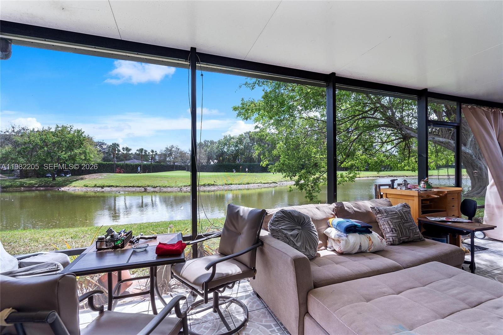 10304 Fairway Road Pembroke Pines, FL 33026 - Photo 38 of 51