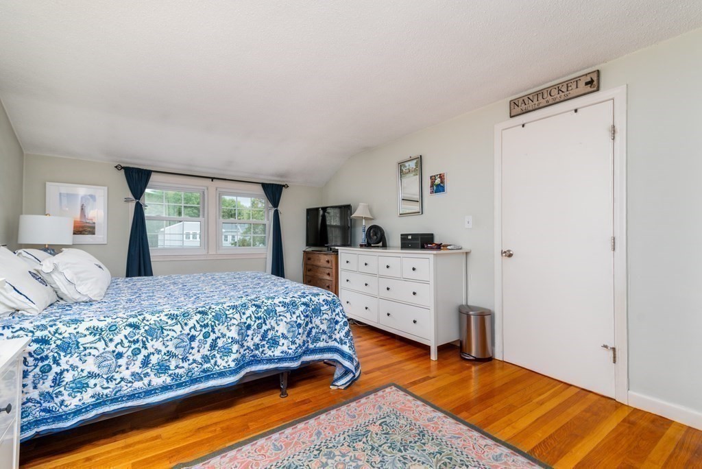 15 Juniper Road Hamilton, MA 01982 - Photo 15 of 28 Gallery Image 15
