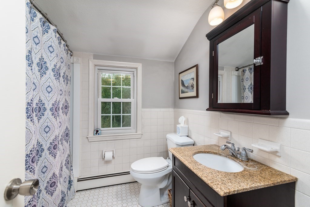 15 Juniper Road Hamilton, MA 01982 - Photo 21 of 28 Gallery Image 21