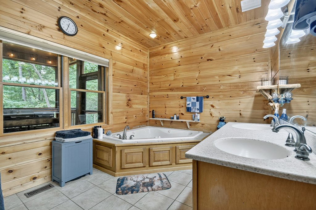 2587 Goose Island Road Ellijay, GA 30540 - Photo 20 of 62