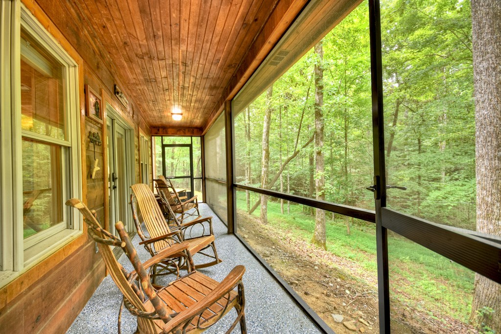 2587 Goose Island Road Ellijay, GA 30540 - Photo 5 of 62